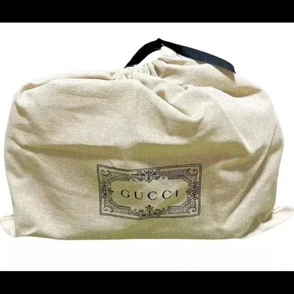 NWT GUCCI GG Marmont Small Shoulder Bag Red Matelassé Chevron Leather - Picture 9 of 11